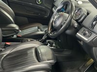 USED 2019 68 MINI COUNTRYMAN 1.5 7.6kWh GPF Cooper SE SUV 5dr Petrol Plug-in Hybrid Auto ALL4 Euro 6 (s/s) (224 ps) 
