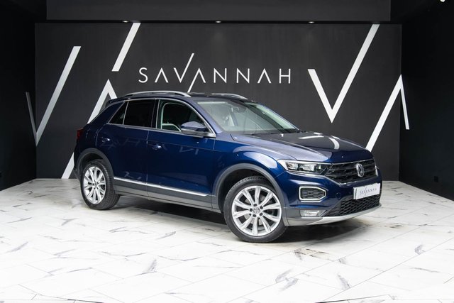 View our VOLKSWAGEN T-ROC