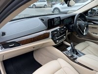 USED 2017 17 BMW 5 SERIES 3.0 530d SE Saloon 4dr Diesel Auto xDrive Euro 6 (s/s) (265 ps) 1 OWNER FROM NEW+FULL BMW SERVICE HISTORY+COMFORT PACKAGE+REVERSING CAMERA+LOW MILEAGE+FINANCE AVAILABLE ON THIS CAR