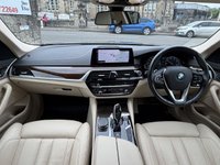 USED 2017 17 BMW 5 SERIES 3.0 530d SE Saloon 4dr Diesel Auto xDrive Euro 6 (s/s) (265 ps) 1 OWNER FROM NEW+FULL BMW SERVICE HISTORY+COMFORT PACKAGE+REVERSING CAMERA+LOW MILEAGE+FINANCE AVAILABLE ON THIS CAR