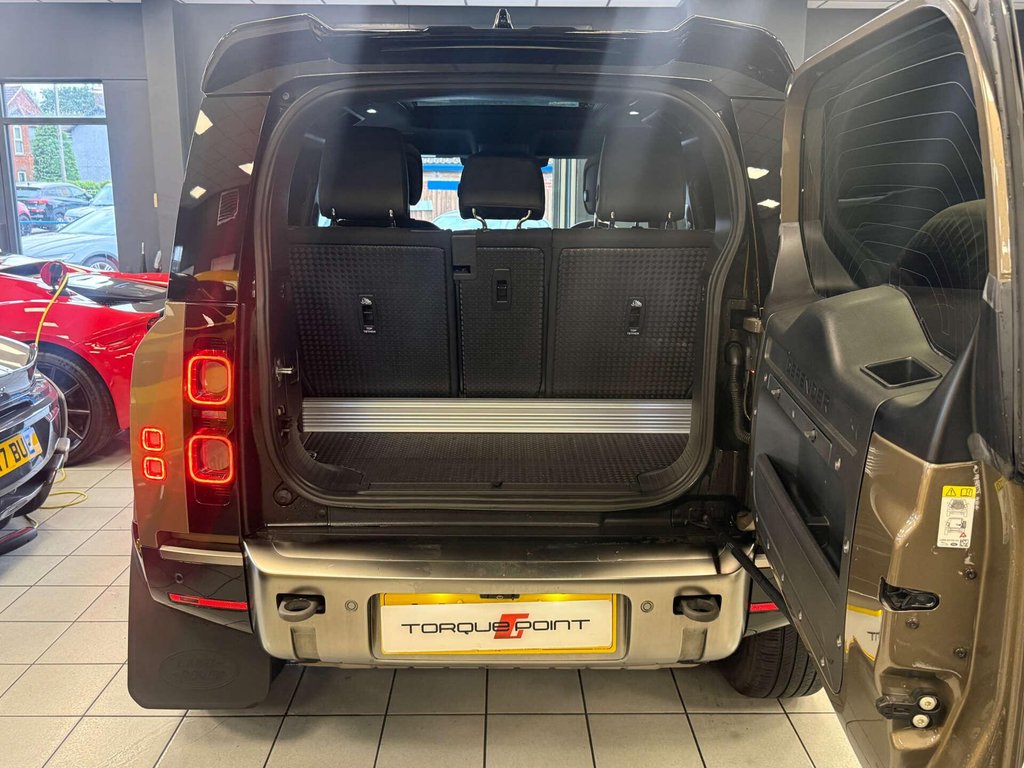 USED 2021 21 LAND ROVER DEFENDER 3.0 Defender X MHEV Auto 4WD 3dr FSH + PAN ROOF + 360 CAM