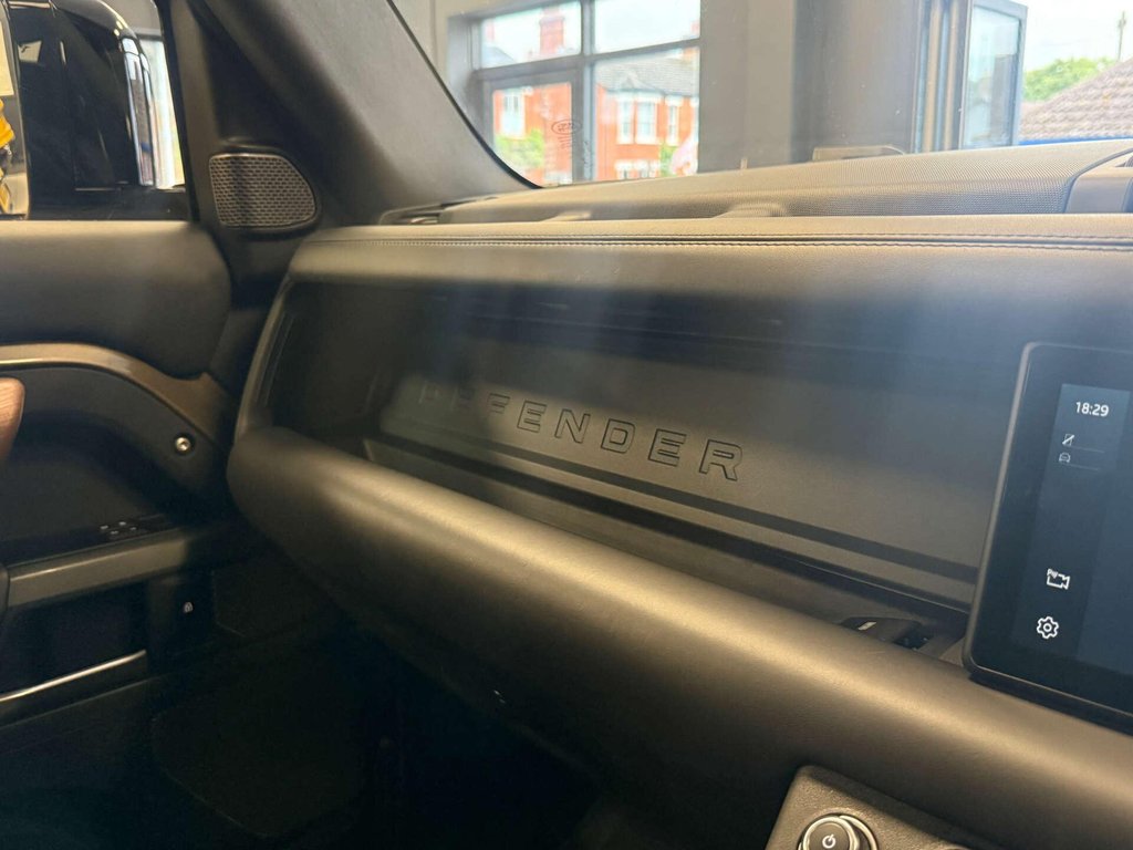 USED 2021 21 LAND ROVER DEFENDER 3.0 Defender X MHEV Auto 4WD 3dr FSH + PAN ROOF + 360 CAM