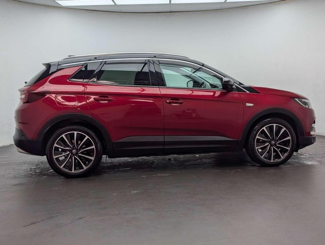 USED 2020 70 VAUXHALL GRANDLAND X 1.6 Grandland X Business Edition Nav Premium Hybrid4 Auto 4WD 5dr CLICK+COLLECT / HOME DELIVERY