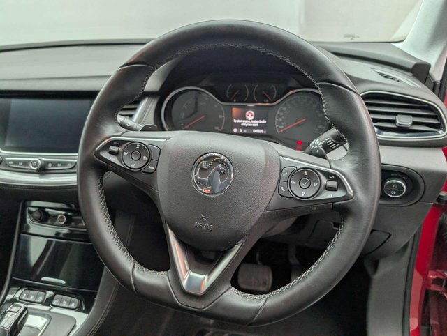 USED 2020 70 VAUXHALL GRANDLAND X 1.6 Grandland X Business Edition Nav Premium Hybrid4 Auto 4WD 5dr CLICK+COLLECT / HOME DELIVERY