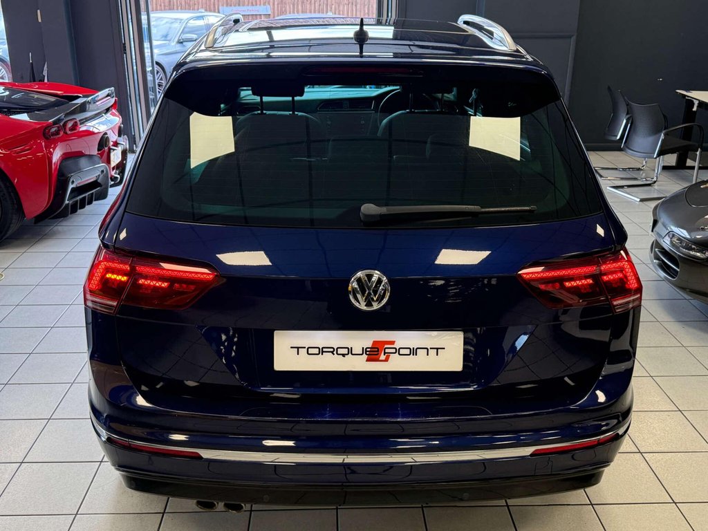 USED 2017 67 VOLKSWAGEN TIGUAN 2.0 Tiguan R-Line TDI BlueMotion Technology 4Motion Semi-Auto 4WD 5dr P/X TO CLEAR!