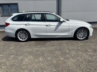 USED 2013 63 BMW 3 SERIES 2.0 320d Luxury Touring 5dr Diesel Auto Euro 5 (s/s) (184 ps) REAR PARK SENSORS, SAT NAV