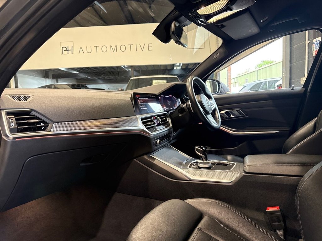 USED 2021 71 BMW 3 SERIES 3.0 M340d MHT Touring 5dr Diesel Hybrid Auto xDrive Euro 6 (s/s) (340 ps) SHADOWLINE PLUS PACK