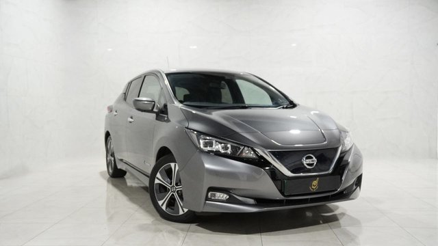 View our Nissan Leaf 40kWh Tekna Hatchback 5dr Electric Auto (150 ps)