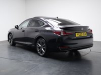 USED 2020 20 LEXUS ES 2.5 300h F Sport Saloon 4dr Petrol Hybrid E-CVT Euro 6 (s/s) (218 ps) HISTORY+SUNROOF+HEATED SEATS