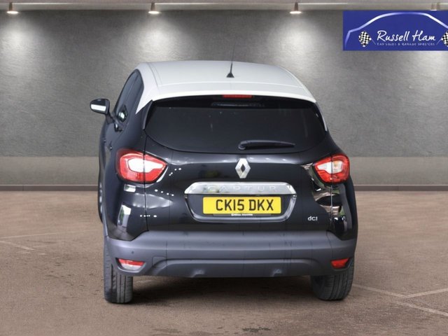 View our RENAULT CAPTUR