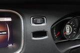 USED 2018 68 VOLVO V40 CROSS COUNTRY 1.5 T3 GPF Nav Plus Hatchback 5dr Petrol Auto Euro 6 (s/s) (152 ps) EXCELLENT HISTORY+SAT NAV