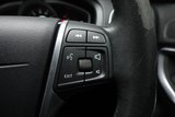 USED 2018 68 VOLVO V40 CROSS COUNTRY 1.5 T3 GPF Nav Plus Hatchback 5dr Petrol Auto Euro 6 (s/s) (152 ps) EXCELLENT HISTORY+SAT NAV