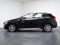 USED 2018 68 VOLVO V40 CROSS COUNTRY 1.5 T3 GPF Nav Plus Hatchback 5dr Petrol Auto Euro 6 (s/s) (152 ps) EXCELLENT HISTORY+SAT NAV