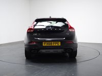 USED 2018 68 VOLVO V40 CROSS COUNTRY 1.5 T3 GPF Nav Plus Hatchback 5dr Petrol Auto Euro 6 (s/s) (152 ps) EXCELLENT HISTORY+SAT NAV
