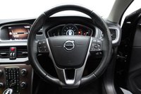 USED 2018 68 VOLVO V40 CROSS COUNTRY 1.5 T3 GPF Nav Plus Hatchback 5dr Petrol Auto Euro 6 (s/s) (152 ps) EXCELLENT HISTORY+SAT NAV