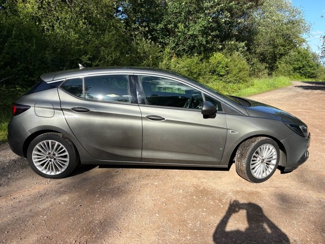 View our Vauxhall Astra 1.0i Turbo ecoTEC Elite Nav Hatchback 5dr Petrol Manual Euro 6 (s/s) (105 ps)