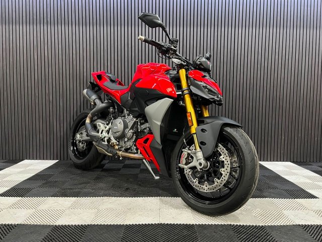 View our DUCATI 1198SP