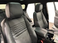 USED 2022 22 LAND ROVER RANGE ROVER EVOQUE 2.0 D200 MHEV Autobiography SUV 5dr Diesel Auto 4WD Euro 6 (s/s) (204 ps) Hosting a very hgh Specification Striking Autobiography D200 204 BHP Euro 6