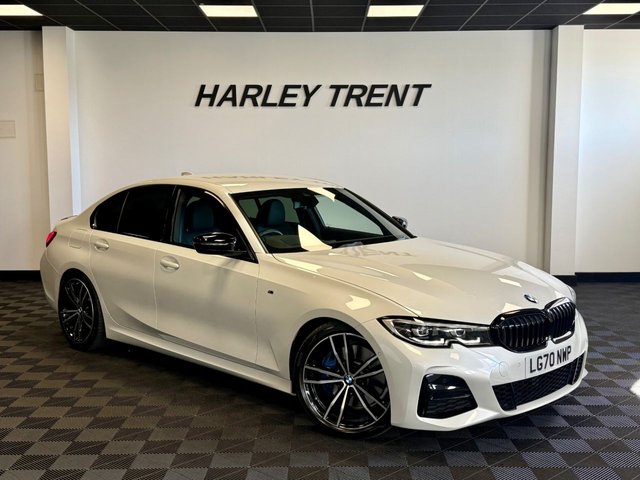 2020 70 BMW 3 SERIES 2.0 320i M Sport Saloon 4dr Petrol Auto Euro 6 (s/s) (184 ps) STUNNING EXAMPLE! TECHNOLOGY PACK, M SPORT PRO PACK, HEADS UP DISPLAY, HARMAN/KARDON SOUND, BLUE M PERFORMANCE BRAKES, BLACK VERNASCA LEATHER, AMBIENT MOOD LIGHTING, VIRTUAL DASH, REAR CAMERA, WIRELESS CARPLAY, 19'' M SPORT ALLOYS, CRUISE CONTROL