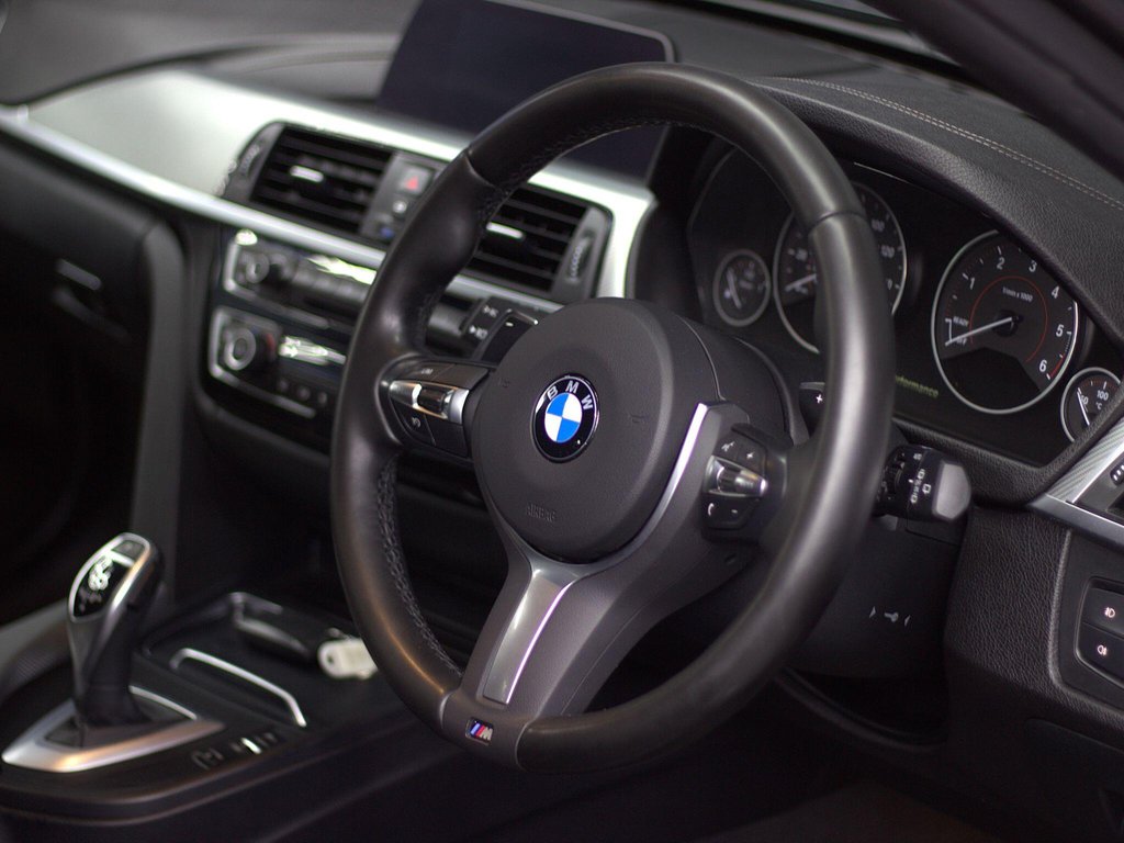 USED 2019 19 BMW 3 SERIES 2.0 320d M Sport Shadow Edition Touring Auto Euro 6 (s/s) 5dr sold