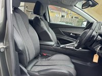 USED 2020 70 PEUGEOT 3008 1.2 PureTech Allure EAT Euro 6 (s/s) 5dr 