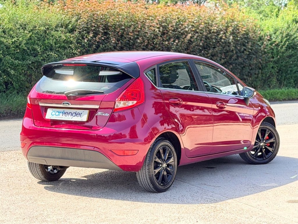 USED 2011 FORD FIESTA 1.4 Zetec Hatchback 5dr Petrol Manual (133 g/km, 94 bhp) 