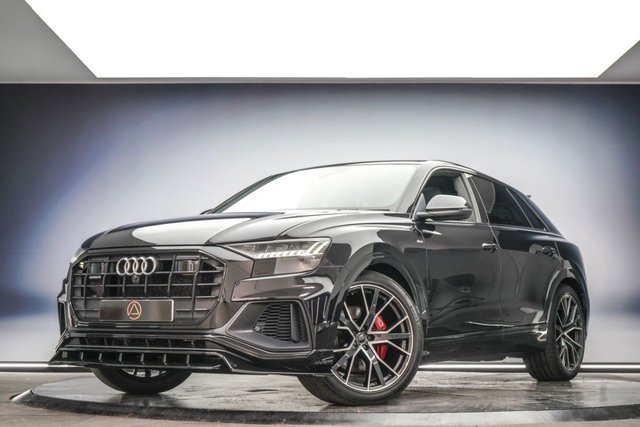 View our AUDI Q8