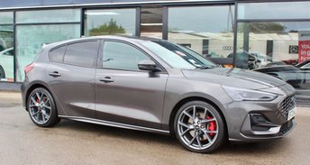 View our FORD FOCUS