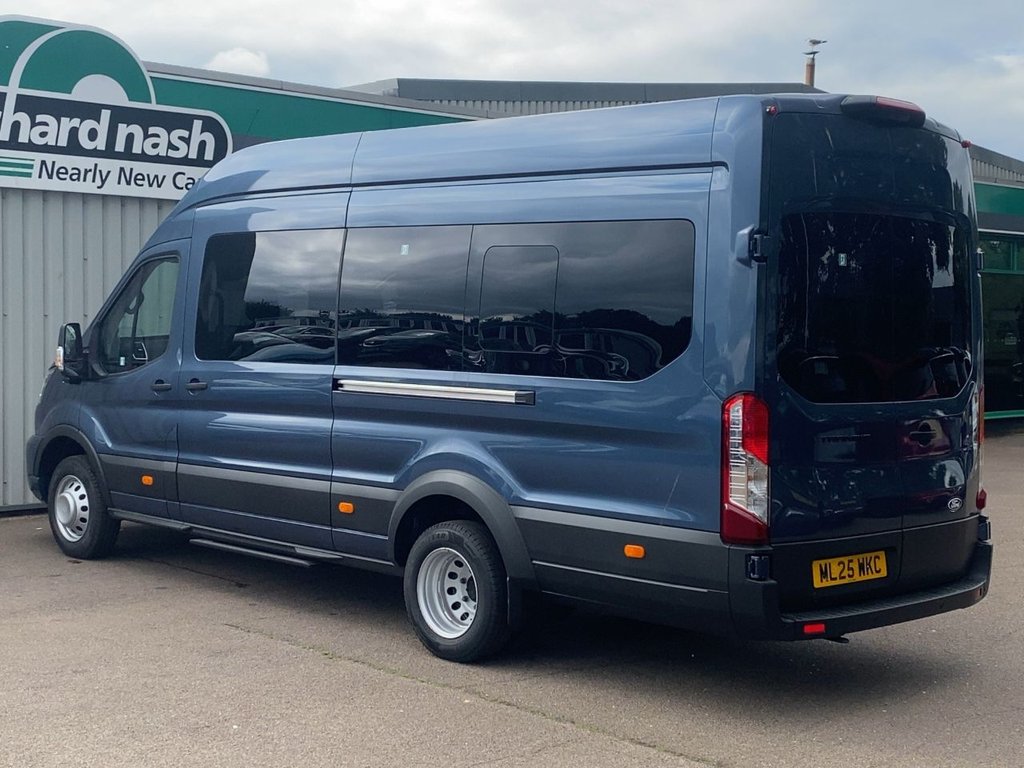 USED 2025 25 FORD TRANSIT 2.0 460 EcoBlue Limited Minibus Double Cab 5dr Diesel Manual RWD L4 H3 Euro 6 (s/s) (17 Seat, DRW) (165 ps) CARPLAY+SATNAV+CLIMATE+KEYLESS
