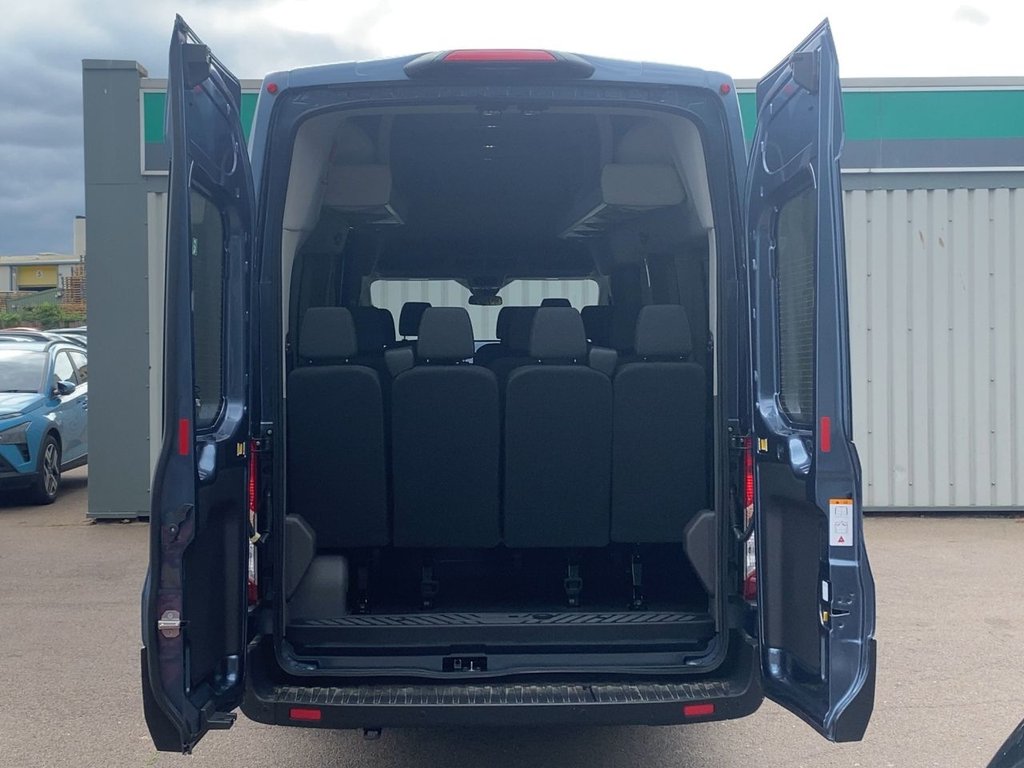 USED 2025 25 FORD TRANSIT 2.0 460 EcoBlue Limited Minibus Double Cab 5dr Diesel Manual RWD L4 H3 Euro 6 (s/s) (17 Seat, DRW) (165 ps) CARPLAY+SATNAV+CLIMATE+KEYLESS