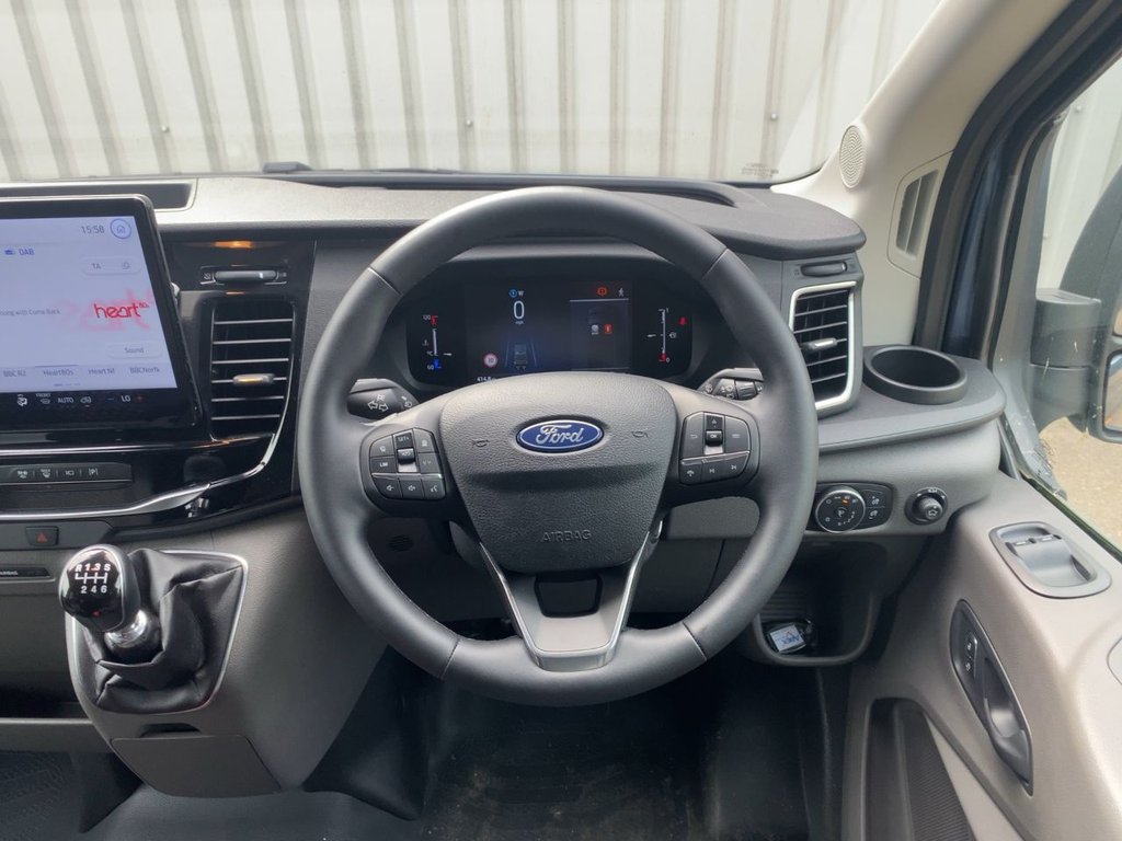 USED 2025 25 FORD TRANSIT 2.0 460 EcoBlue Limited Minibus Double Cab 5dr Diesel Manual RWD L4 H3 Euro 6 (s/s) (17 Seat, DRW) (165 ps) CARPLAY+SATNAV+CLIMATE+KEYLESS
