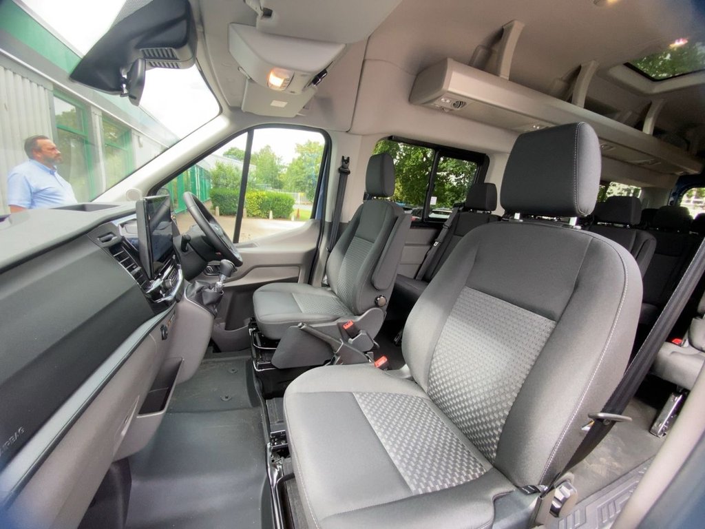 USED 2025 25 FORD TRANSIT 2.0 460 EcoBlue Limited Minibus Double Cab 5dr Diesel Manual RWD L4 H3 Euro 6 (s/s) (17 Seat, DRW) (165 ps) CARPLAY+SATNAV+CLIMATE+KEYLESS