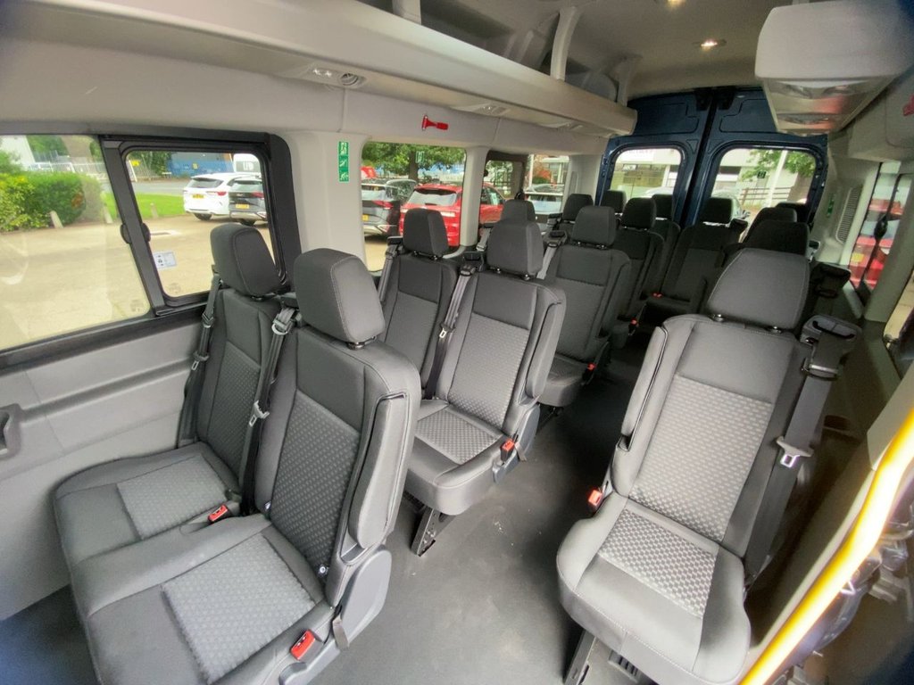 USED 2025 25 FORD TRANSIT 2.0 460 EcoBlue Limited Minibus Double Cab 5dr Diesel Manual RWD L4 H3 Euro 6 (s/s) (17 Seat, DRW) (165 ps) CARPLAY+SATNAV+CLIMATE+KEYLESS