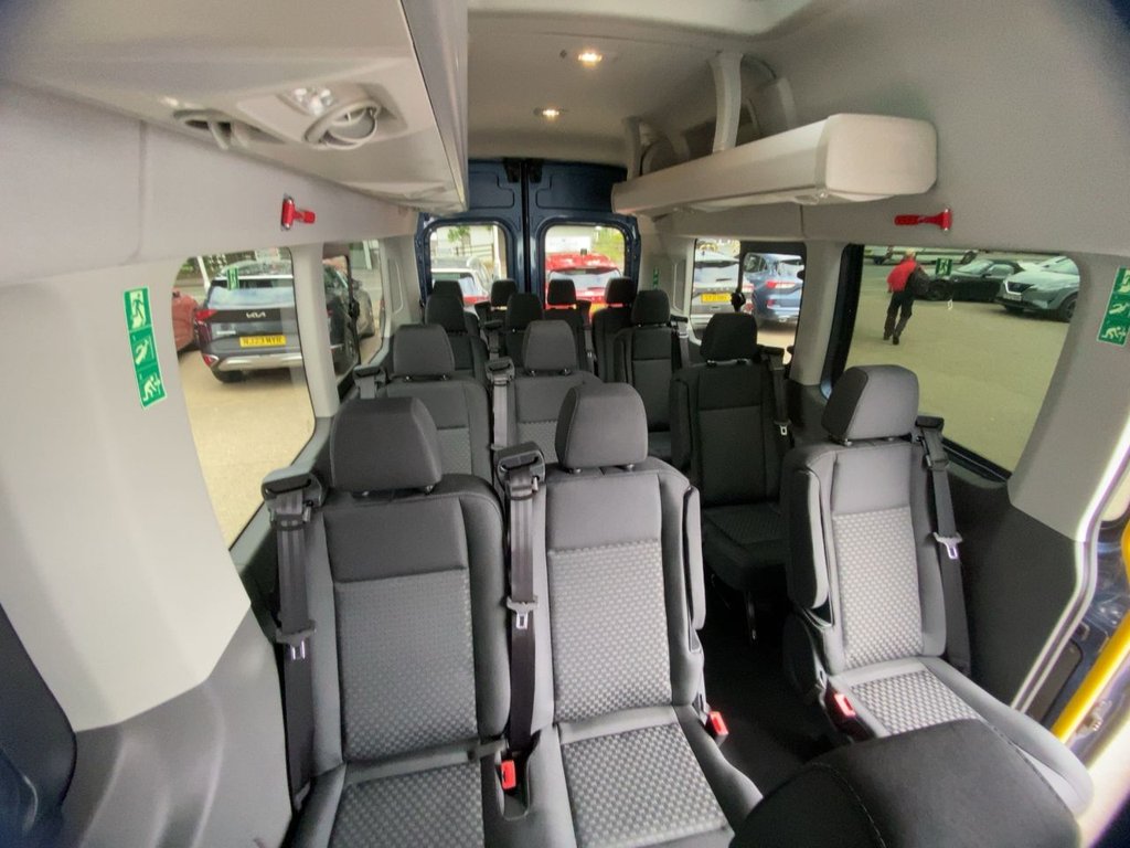 USED 2025 25 FORD TRANSIT 2.0 460 EcoBlue Limited Minibus Double Cab 5dr Diesel Manual RWD L4 H3 Euro 6 (s/s) (17 Seat, DRW) (165 ps) CARPLAY+SATNAV+CLIMATE+KEYLESS