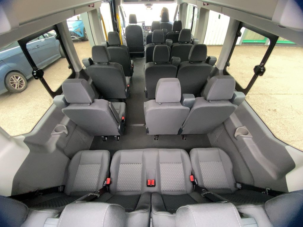 USED 2025 25 FORD TRANSIT 2.0 460 EcoBlue Limited Minibus Double Cab 5dr Diesel Manual RWD L4 H3 Euro 6 (s/s) (17 Seat, DRW) (165 ps) CARPLAY+SATNAV+CLIMATE+KEYLESS