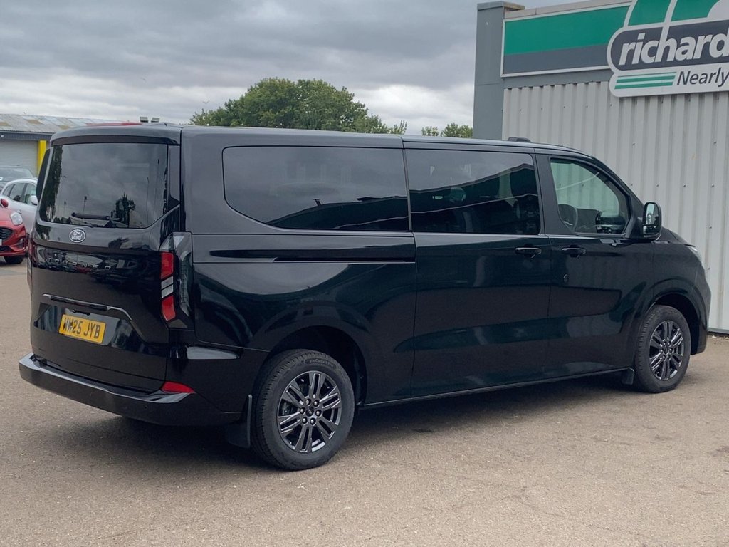 USED 2025 25 FORD TOURNEO CUSTOM 2.0 320 EcoBlue Titanium Minibus Double Cab 5dr Diesel Auto L2 Euro 6 (s/s) (170 ps) CARPLAY+SATNAV+KEYLESS+CLIMATE