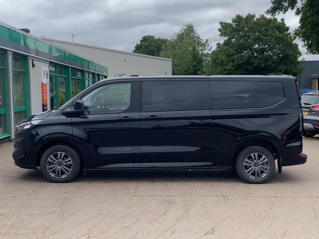 USED 2025 25 FORD TOURNEO CUSTOM 2.0 320 EcoBlue Titanium Minibus Double Cab 5dr Diesel Auto L2 Euro 6 (s/s) (170 ps) CARPLAY+SATNAV+KEYLESS+CLIMATE