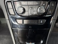 USED 2017 67 VAUXHALL MOKKA X 1.6 CDTi Design Nav SUV 5dr Diesel Manual 4WD Euro 6 (s/s) (136 ps) 