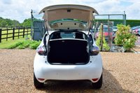 USED 2023 23 RENAULT ZOE R135 EV50 52kWh Iconic Hatchback 5dr Electric Auto (Boost Charge) (134 bhp) 1 OWNER, FRSH + HEALTH CHECK! NAV, CAMERA, CARPLAY, HEATED SEATS!