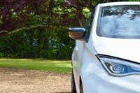 USED 2023 23 RENAULT ZOE R135 EV50 52kWh Iconic Hatchback 5dr Electric Auto (Boost Charge) (134 bhp) 1 OWNER, FRSH + HEALTH CHECK! NAV, CAMERA, CARPLAY, HEATED SEATS!
