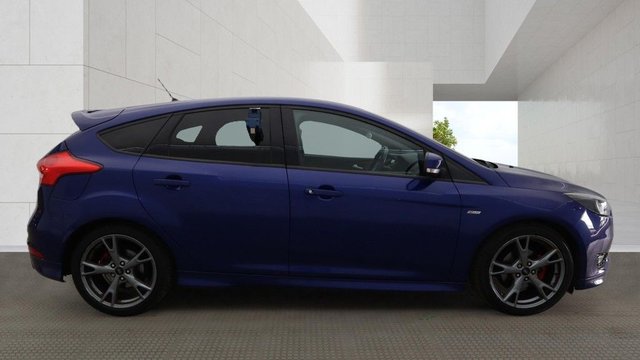 View our FORD FOCUS