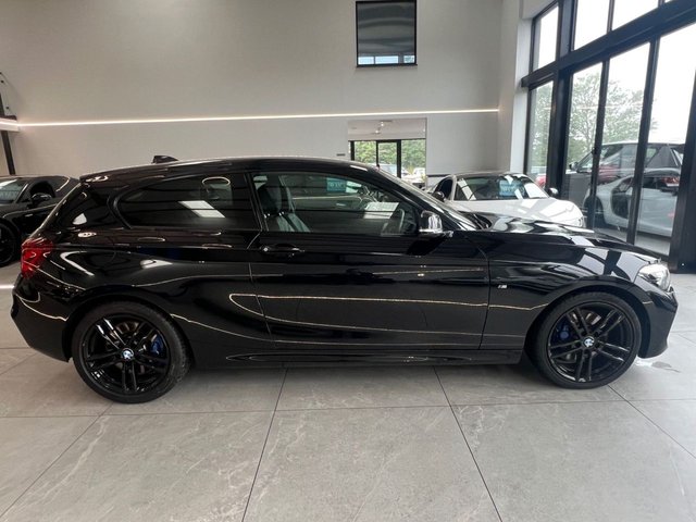 View our BMW 1 SERIES