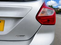 USED 2013 13 FORD FOCUS 1.6 TDCi Zetec Hatchback 5dr Diesel Manual Euro 5 (s/s) (115 ps) 10 SERVICE STAMOS - 12 MONTH MOT