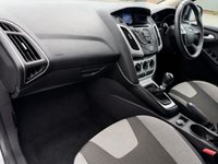 USED 2013 13 FORD FOCUS 1.6 TDCi Zetec Hatchback 5dr Diesel Manual Euro 5 (s/s) (115 ps) 10 SERVICE STAMOS - 12 MONTH MOT