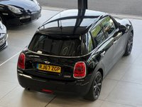 USED 2017 67 MINI HATCH 1.5 Cooper Hatchback 5dr Petrol Auto Euro 6 (s/s) (136 ps) 