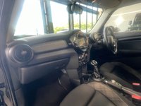 USED 2017 67 MINI HATCH 1.5 Cooper Hatchback 5dr Petrol Auto Euro 6 (s/s) (136 ps) 