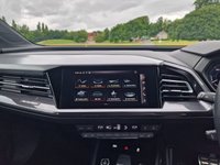 USED 2021 71 AUDI Q4 E-TRON 40 S line SUV 5dr Electric Auto 82kWh (204 ps) FINANCE AVAILABLE