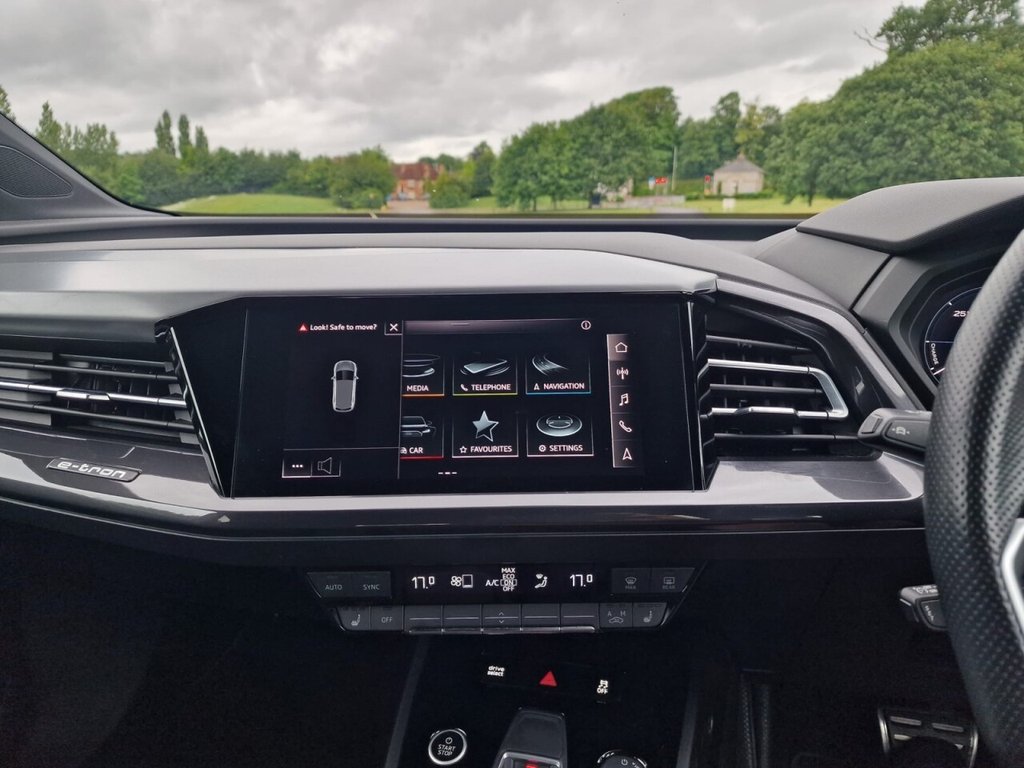 USED 2021 71 AUDI Q4 E-TRON 40 S line SUV 5dr Electric Auto 82kWh (204 ps) FINANCE AVAILABLE