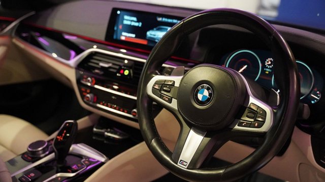 View our BMW 5 SERIES