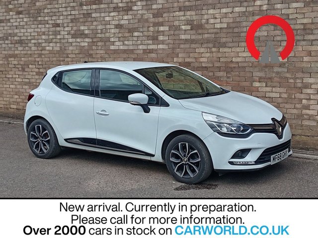 View our Renault Clio 0.9 TCe Play Hatchback 5dr Petrol Manual Euro 6 (s/s) (75 ps)